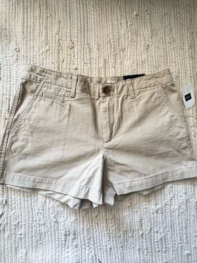 GAP NWT Khaki Summer Shorts Size 0 Mid Rise 3” Inseam Classic Preppy